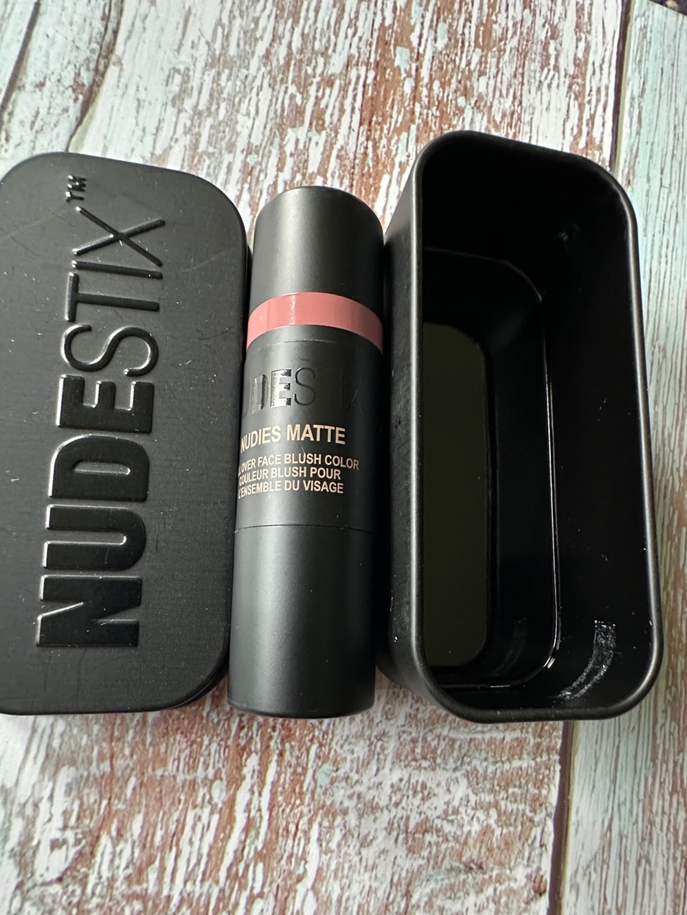 NUDESTIX Matte Face Blush Stick - NAUGHTY N SPICE NIB